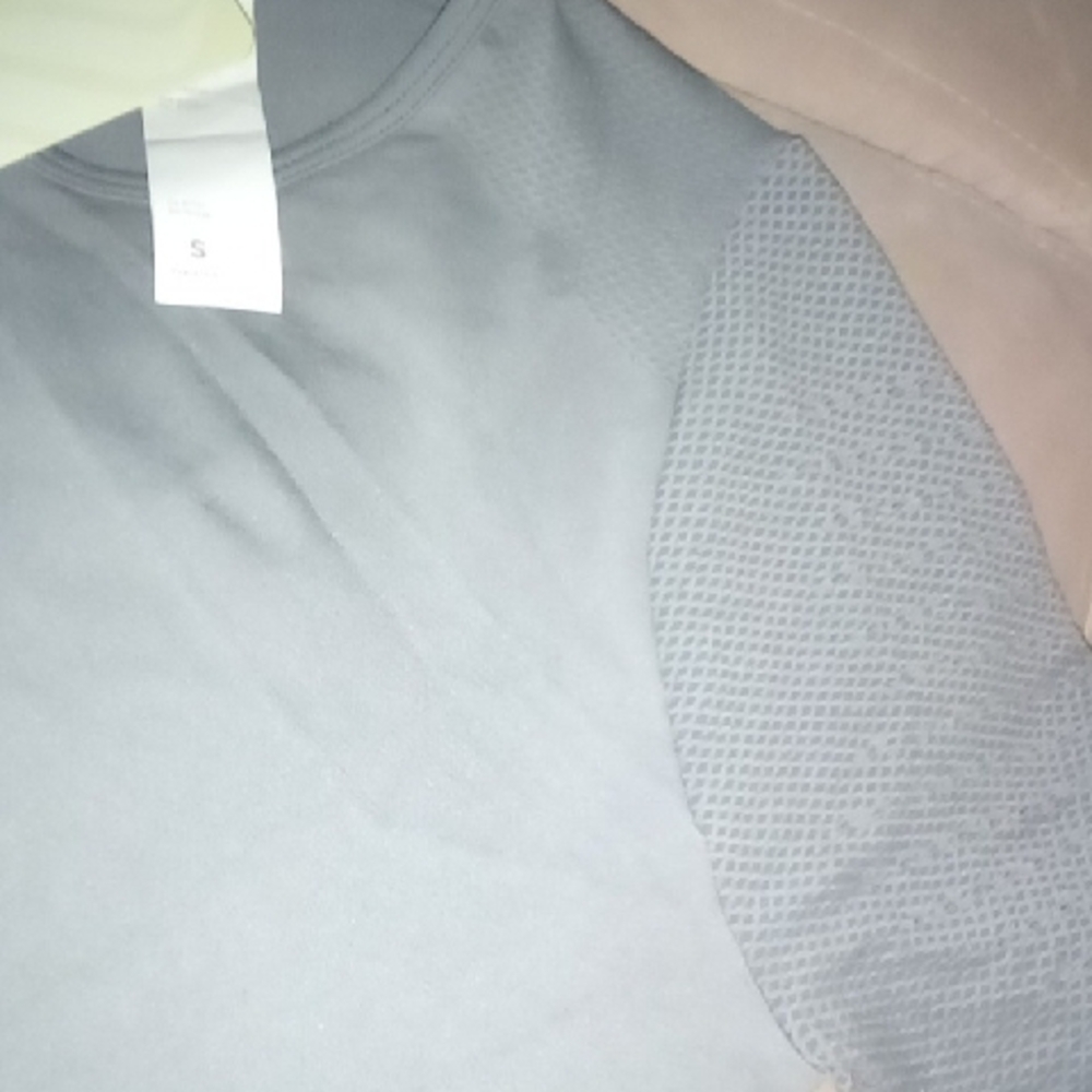 Fabletics Sync Long Sleeve Ll - Light Gray Fitted… - image 4